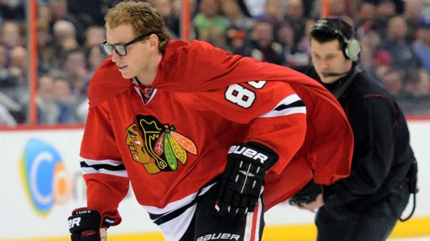 Patrick Kane Supermen Autors: Fosilija Čara uzstāda NHL spēcīgākā metiena rekordu, Keins tēl