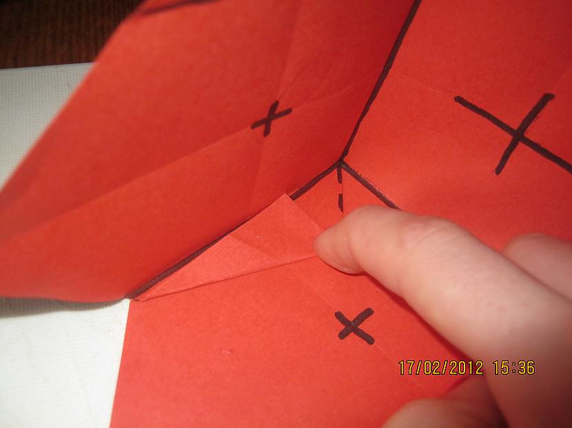 to pascaronu daram ar... Autors: xo xo gossip girl Origamī kastīte-soli pa solītim ^^