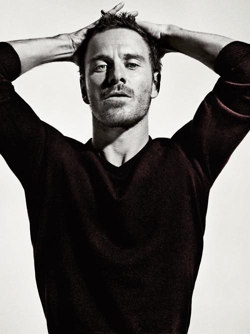  Autors: elizabeth22 Michael Fassbender