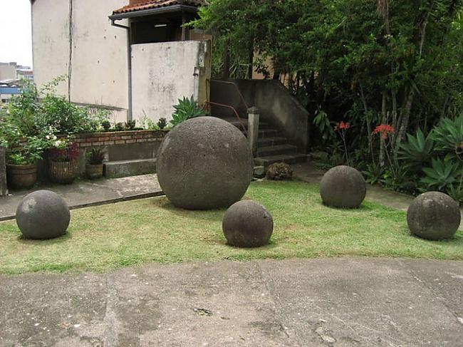 nbspnbspScaronādas akmens... Autors: Nescafe Mistiskie akmeņi no Kostarikas