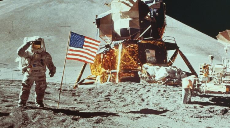 Patiesība par Apollo 11?