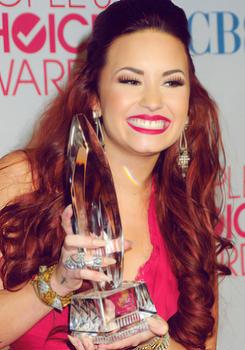  Autors: Miss Styles Demi Lovato