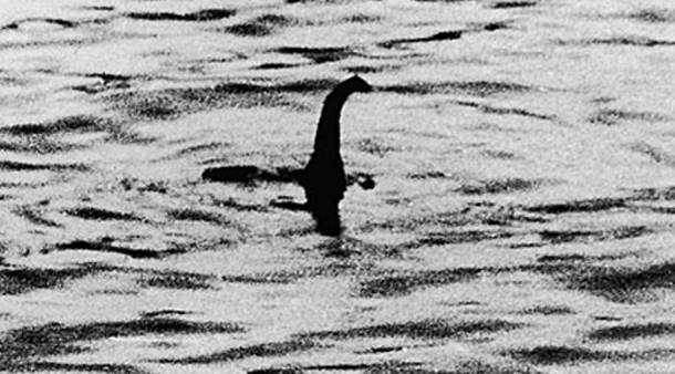 Loch Ness ezera briesmonis kam... Autors: Mūsdienu domātājs Nezāģē otru, ja nemāki triku