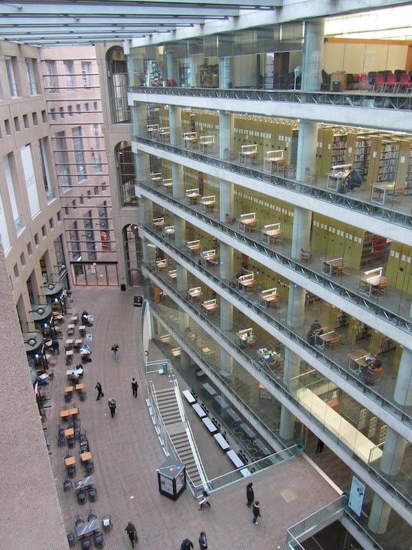 Vankūveras Valsts bibliotēka... Autors: wilkatis 15 skaistākās pasaules bibliotēkas