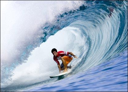 2012gadā piedalījies... Autors: whosays Best Male Surfers 2012