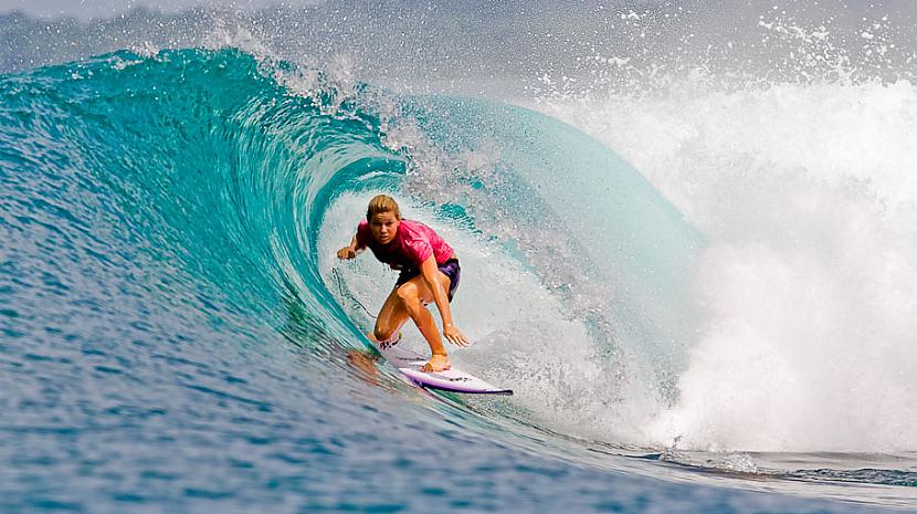 Sponsori Volcom clothing Nike... Autors: whosays Best Female Surfers 2012