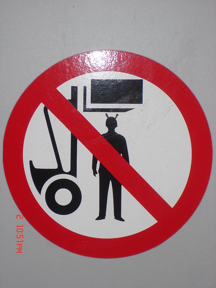 Citplanētu viesi lūdzu... Autors: terorz Pamācība- Autokārs