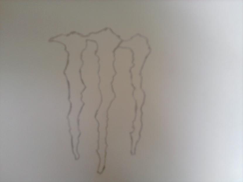 Sākumā uzzīmēju Autors: Pizhix Monster energy design.