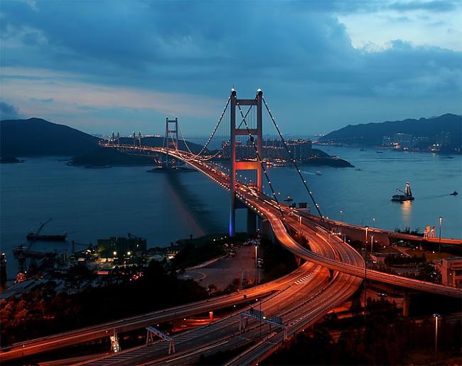 Tsing Ma Bridge Ķīna Tilts pār... Autors: Chubijs Populārākie tilti pasaulē.