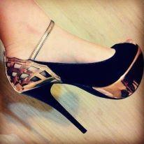  Autors: mearrrr ** High Heels**