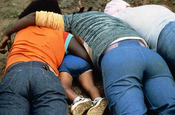 LieciniekiOdels Rods Odell... Autors: IWLFQu2 Masu pašnāvības: "Jonestown massacre".