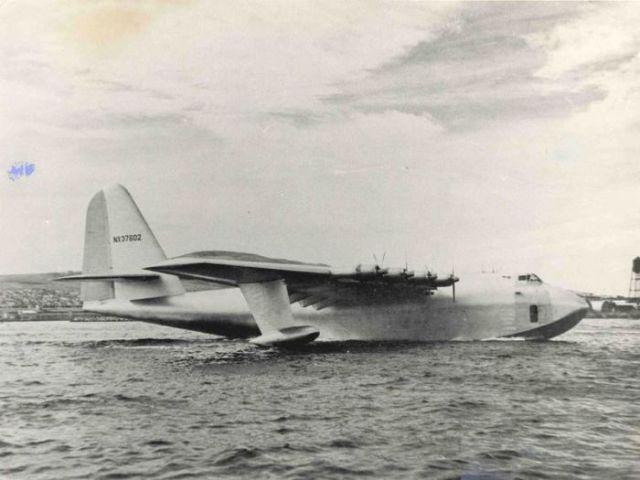  Autors: Colonel Meow Visu laiku lielākā lidojošā laiva