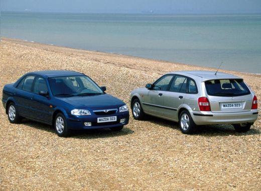 nbsp16Mazda 323 19632003... Autors: Negadījums TOP 20 pasaulē pardotākās mašīnas