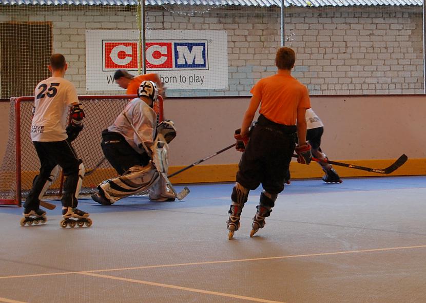  Autors: Juzitis inline hockey II