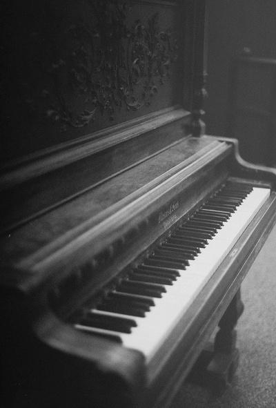 Dzīve ir klavieres melnie... Autors: BellisimaChica stars.