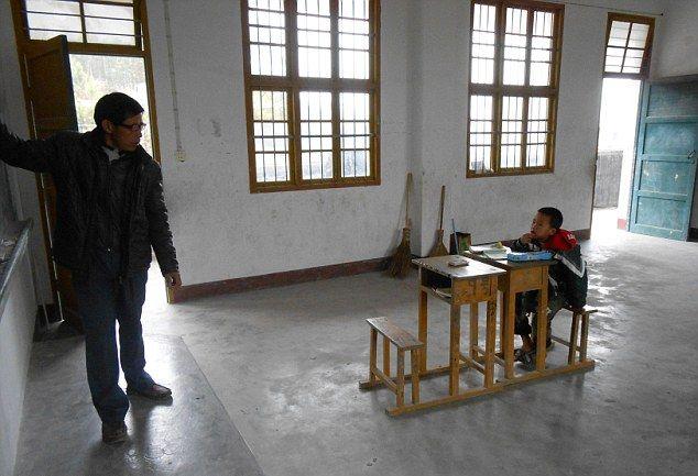  Autors: BrĀLis scorpion1 Ķīnas skolā ar vienu skolnieku