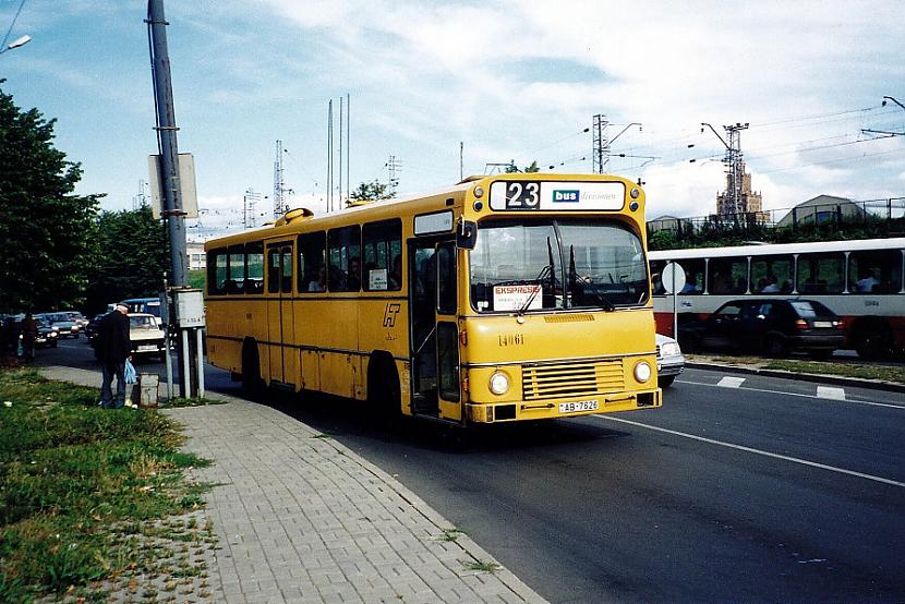 1999 gads vasara Autors: Fosilija Autobusi, kuri kursējā Rīgā (iespējams par kuriem Tu nezināji)