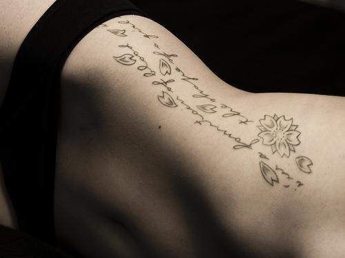 OLYMPUS DIGITAL CAMERA Autors: VectorX Tattooed Women XIV