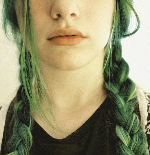  Autors: Maryllin green*