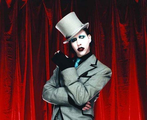  Autors: Hueco Mundo Marilyn Manson.