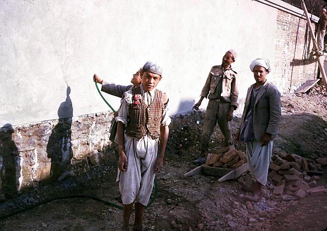  Autors: Fosilija Afganistāna pirms kara