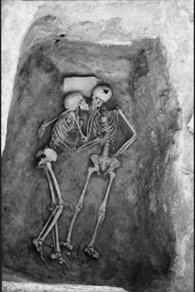 6000 gadu ilgs skūpsts Autors: MONTANNA Mazliet savādāk nekā parasti...