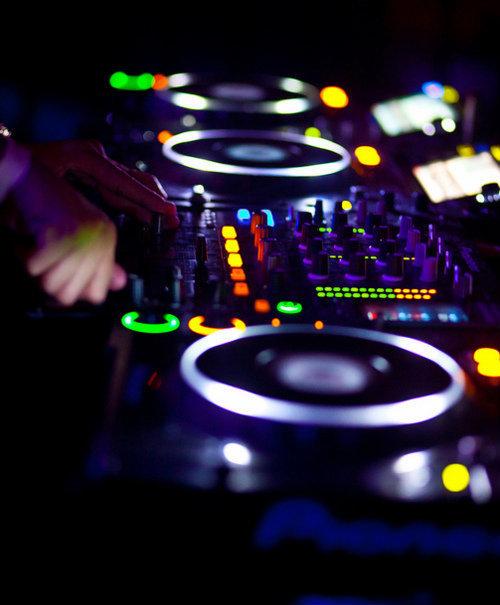 I really love DJs they are... Autors: kukuperson My Life ♥
