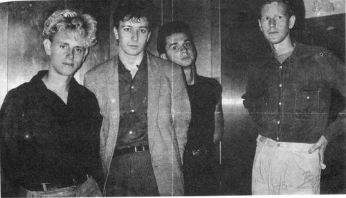 1986 gadā iznāca grupas... Autors: Marichella Depeche Mode - 1.daļa - 80tie