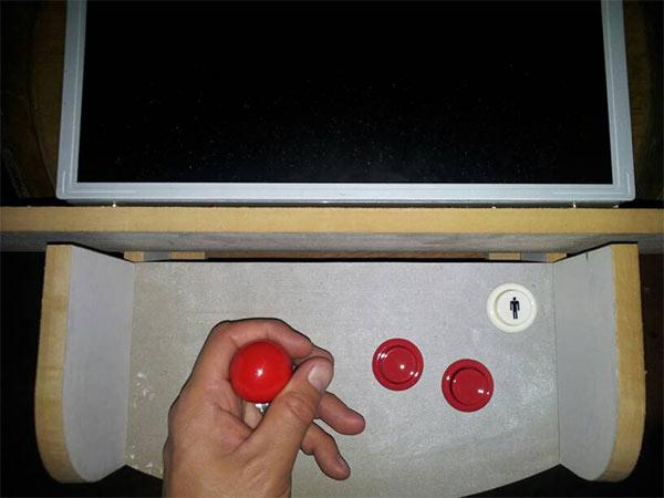  Autors: lucifers Kā uztaisīt barrel of kong Spēļu automātu