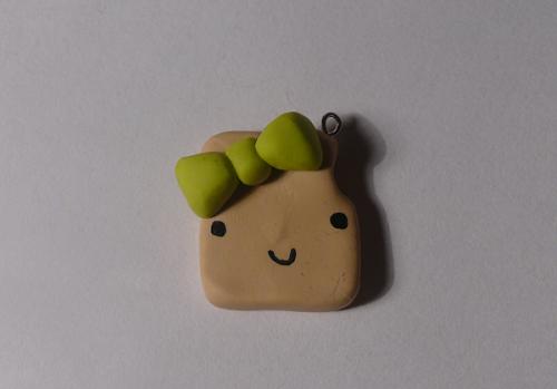 Tostermaize ar zaļu bantīti Autors: Anchaaa Polymer clay charms