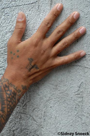 Pieci punktiNejauciet scaronos... Autors: Soul Eater Cietumnieku tetovējumi un to nozīme