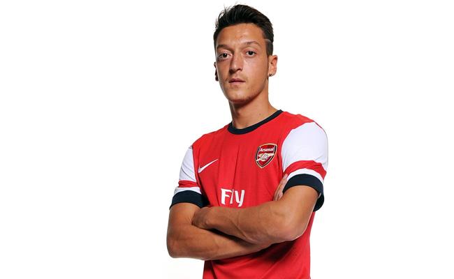 5Mesut Ozil 50 milioni eiroNo... Autors: ziemliis top 10 dārgākās futbolistu pārvietošana 2013 gada vasarā
