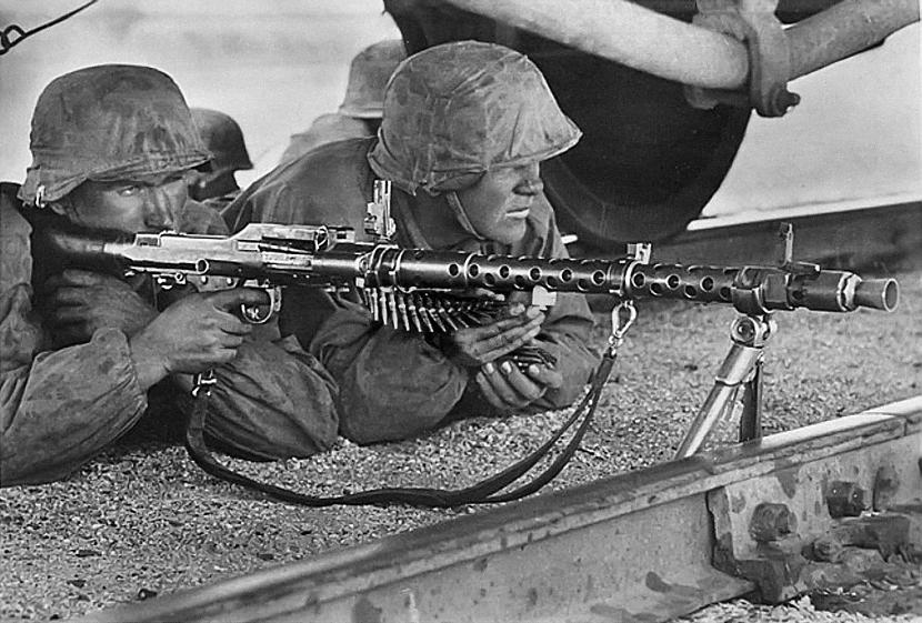 MG34 tika konstruēts 1930to... Autors: jampadracis Maschinengewehr-34 jeb MG-34