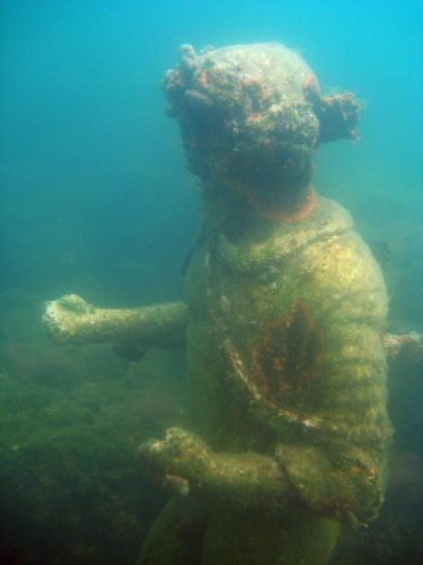 Baiae ItālijaBaiae osta... Autors: Soul Eater Apbrīnojamas zemūdens drupas!