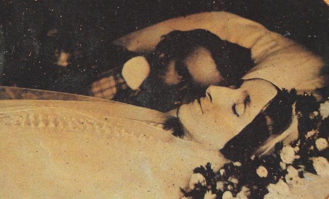 Nomira no matu ēscaronanas... Autors: Moonwalker Absurdākās nāves Viktorijas laikmetā