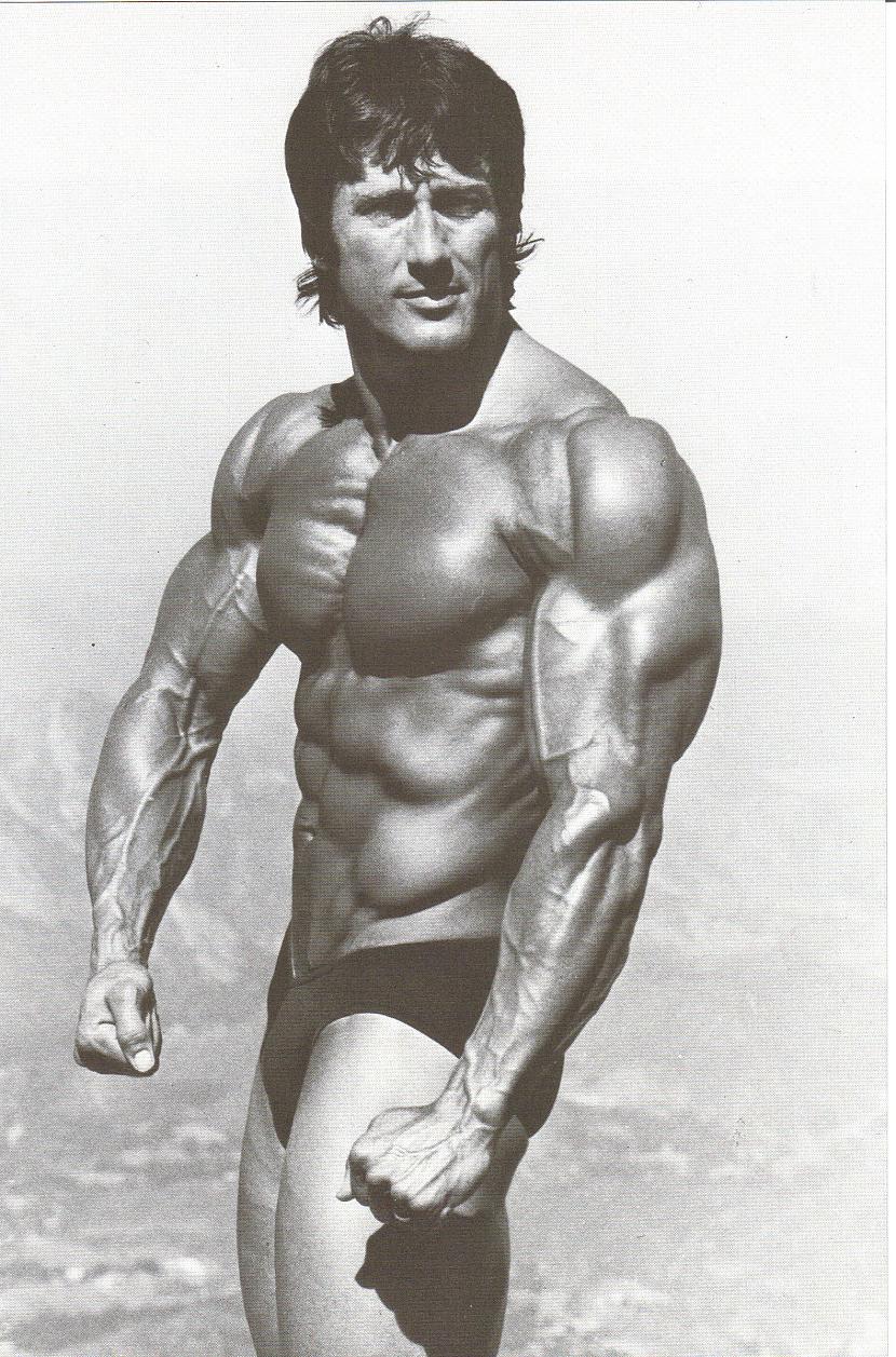 Frank Zane Autors: Fosilija Daži kačaki ko cilvēki uzskata par naturāļiem