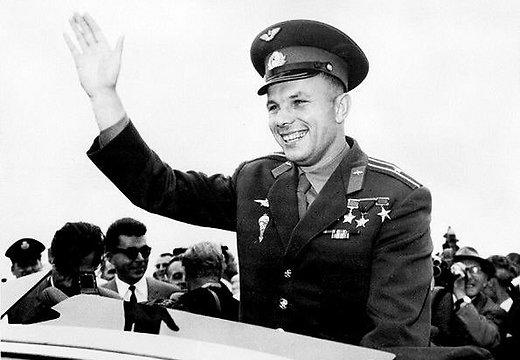 Turpmākajos 7 gados Gagarinam... Autors: Fosilija Jurijs Gagarins