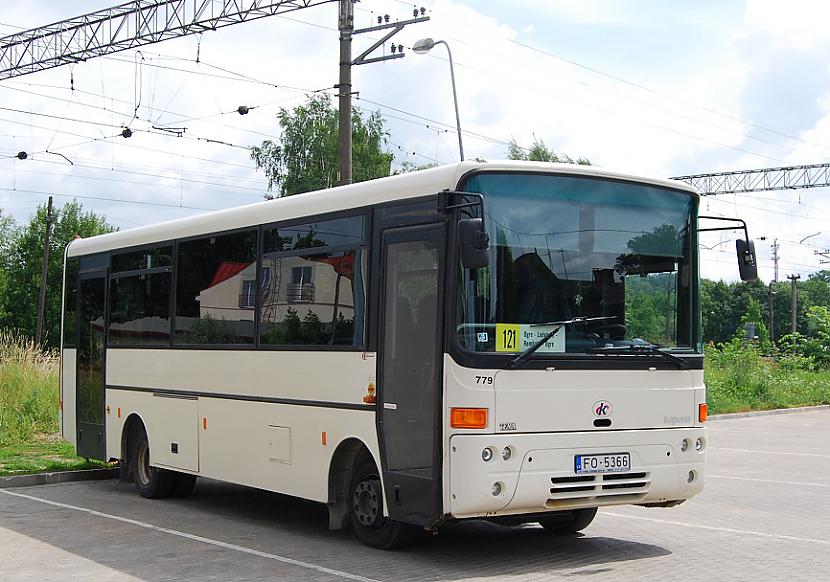 Kapena Tema 100E21 Intercity Autors: bobija Rīgas mikroautobusu satiksme,Ogres autobuss un Ekspress Ādaži autobusi
