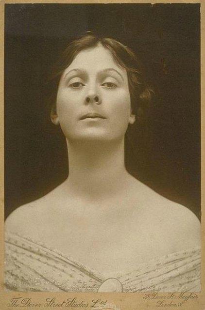 1920 gadā dejotāja Isadora... Autors: Ķazis 7 stulbas nāves