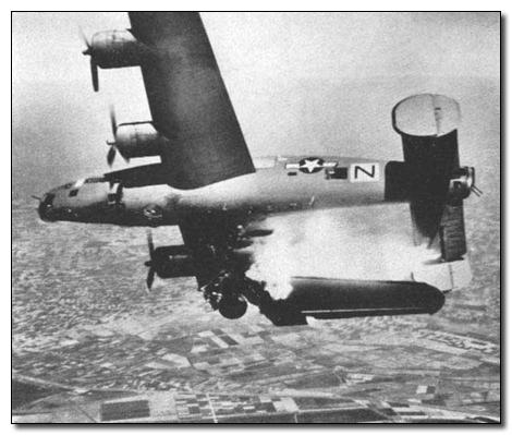 Lidmascaronīnas avārija 2... Autors: Man vienalga 13 Veco laiku kara fotogrāfijas, kuras NAV fotošopētas!