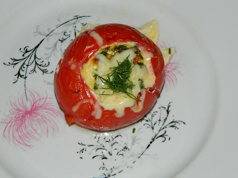Tomāti salātiņos  Tomāts uz... Autors: Werkis2 Sējam / Stādam tomātus.