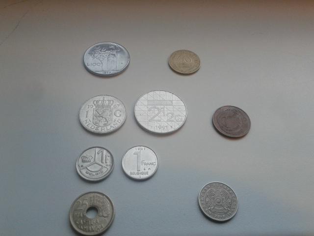 Te arī monētas kuras man ir... Autors: es  cilvēks Mana monētu kolekcija