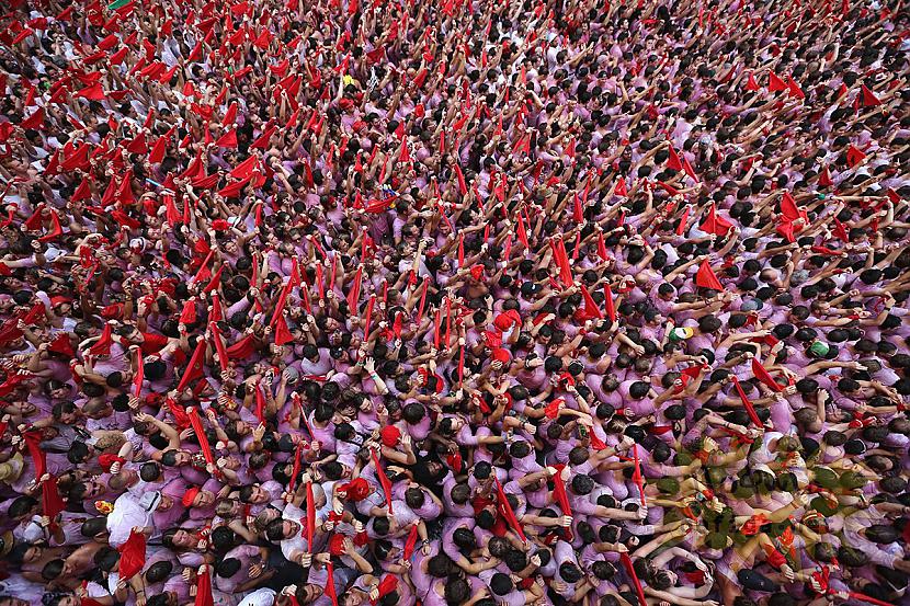  Autors: Hello Festivāls (pasākums ) San - Fermin !