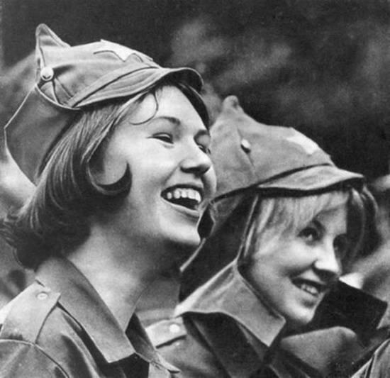 Uzvaras diena Autors: bombongs Sievietes Padomju Savienībā