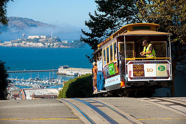San Francisko tramvaji ir... Autors: shadow118 Telefons dušā, asiņojošs ledājs un citi fakti