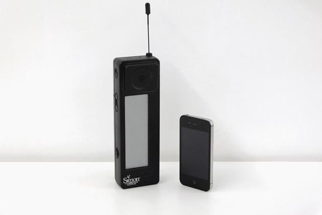 IBM Simon Personal... Autors: Werkis2 Viedtālrunim 20 gadi.