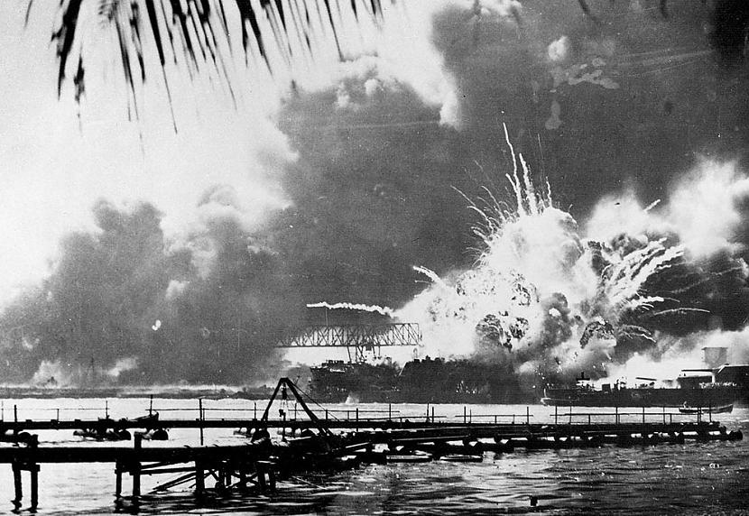 1941 gadaa 7 decembris  japāņu... Autors: Fosilija Otrā pasaules kara gaita