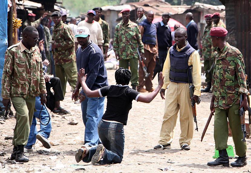 The Mungiki Kenyan Mafija... Autors: Edgarinshs Bīstamākās bandas pasaulē TOP10