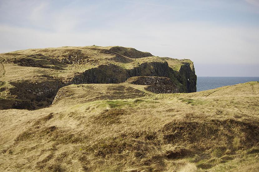 Uz šīs salas arī atrodas kādas... Autors: AnotherShe Manas mīļākās salas Skotijā - Staffa