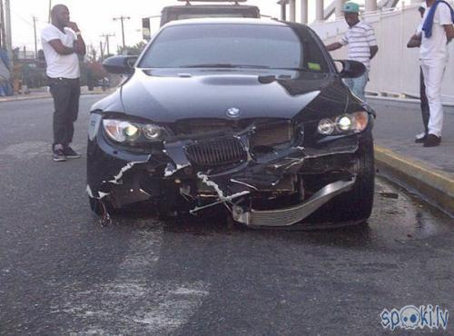  Autors: Laukumetamais BMW Crash